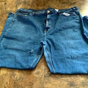 Amazon essentials size 50